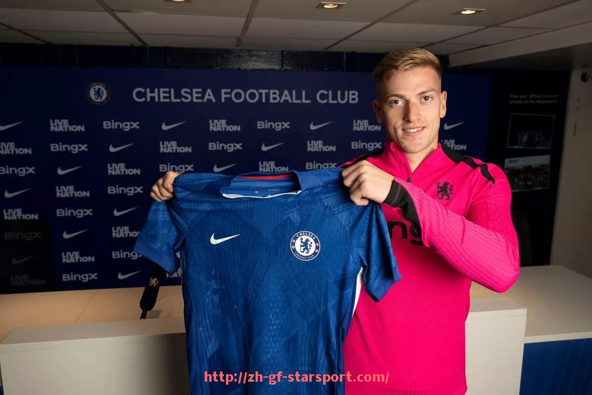 星空体育app-世俱杯比赛暂停恢复流程优化策略及执行效果分析