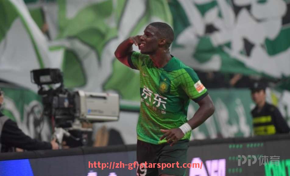 星空体育app-世俱杯球员体能衰退前后比赛表现差异化趋势研究